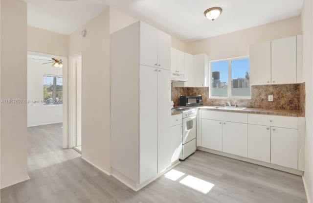 711 SW 21st Ave - 711 Southwest 21st Avenue, Miami, FL 33135