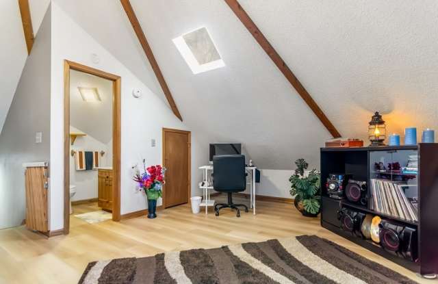 102 Mizzen Court Gallery 3