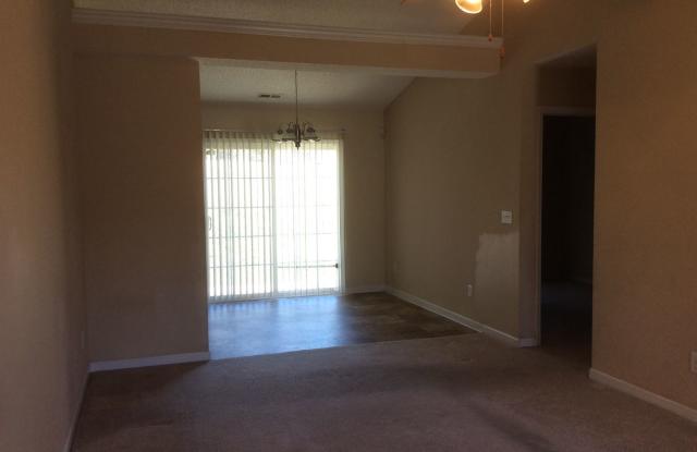 1242 Camellia Court Gallery 2