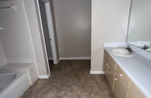 Killearn Lakes Available NOW - 7100 Towner Trce, Leon County, FL 32312 Killearn Lakes Available NOW - 7100 Towner Trce, Leon County, FL 32312