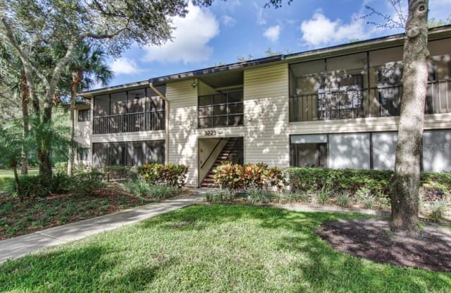 3223 FOX CHASE CIRCLE N - 3223 Fox Chase Circle North, Palm Harbor, FL 34683