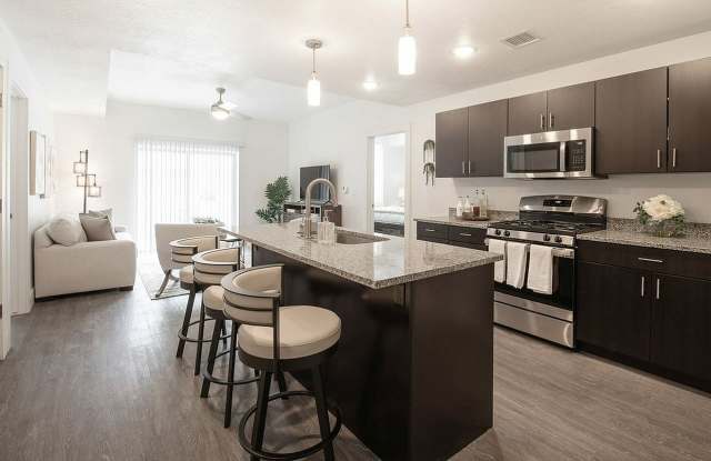 Point of View Apartments Gallery 3