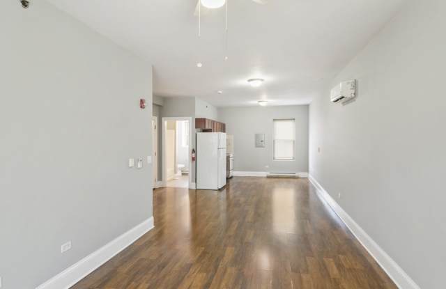 115 North Hickory Street - C Gallery 4