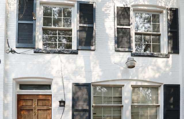 1207 33RD STREET NW Gallery 2