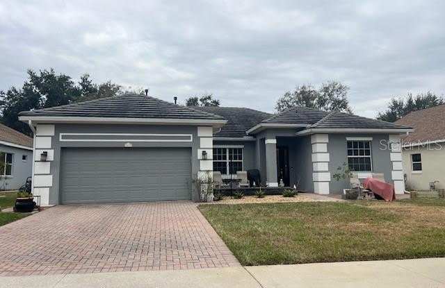 2433 PRAIRIE DUNES photos photos