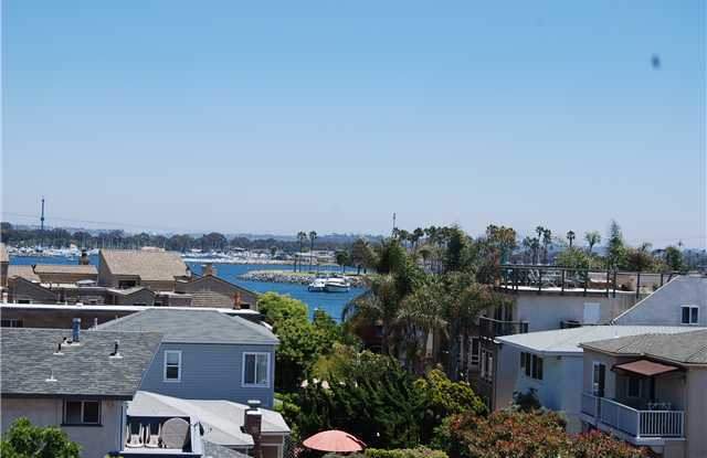 810 Avalon Court Gallery 3