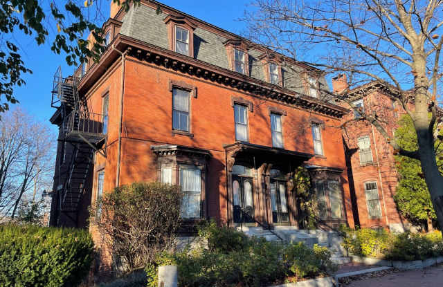 19-21 Deering Street Gallery 3