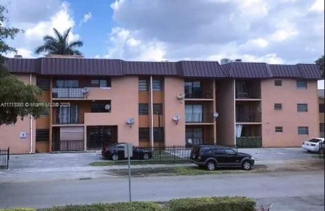 1471 W 43rd Pl - 1471 West 43rd Place, Hialeah, FL 33012