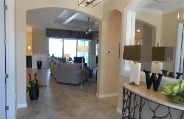 25313 LONGMEADOW DRIVE Gallery 2