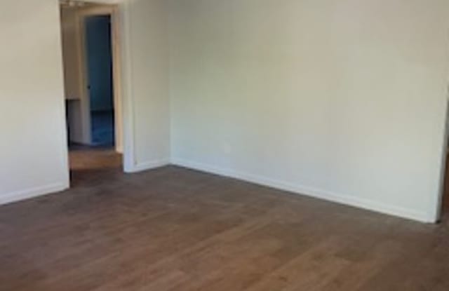 2053 Bellevue Way Gallery 4