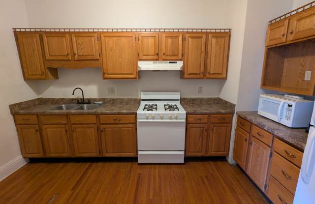 1019 North Farmington Road Gallery 4
