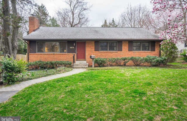 1819 Great Falls Street - 1819 Great Falls Street, McLean, VA 22101