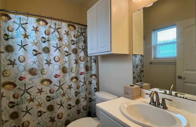 FULLY FURNISHED ISLAND TOWNHOME WITH SOME BILLS PAID photos photos FULLY FURNISHED ISLAND TOWNHOME WITH SOME BILLS PAID photos photos