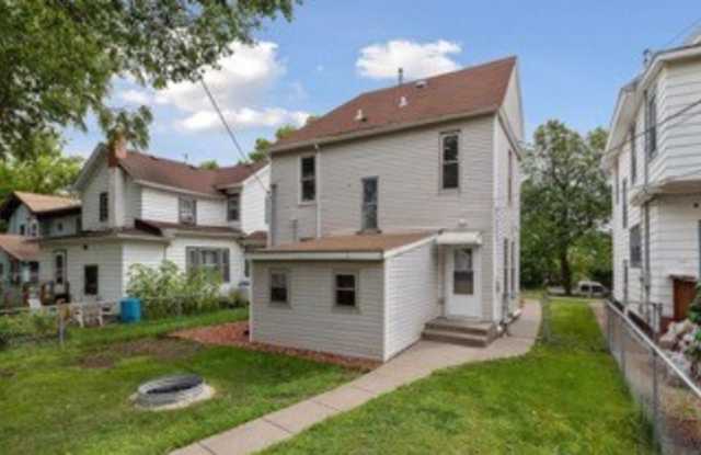 3720 Stevens Avenue Gallery 4