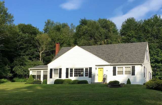 18 Wildwood Dr photos photos