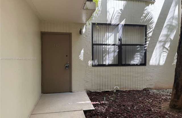 20441 Northeast 30th Avenue photos photos