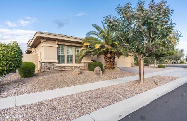 4362 E SANTA FE Court Gallery 2
