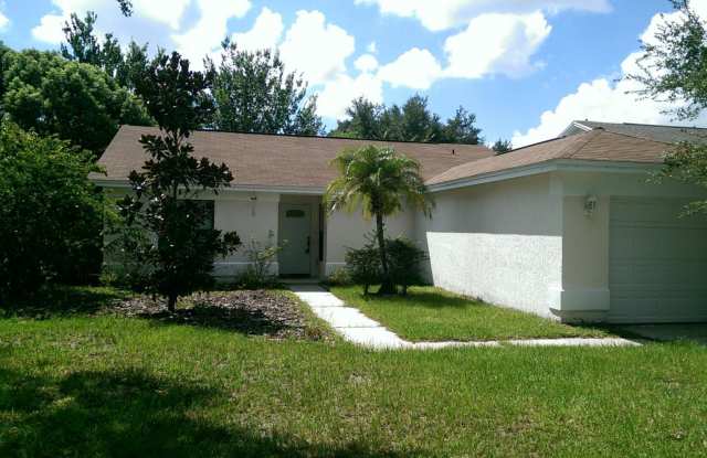 Great 3 BR home - Fenced Back Yard - A rated Oviedo Schools photos photos