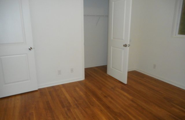 2 bedroom 1.5 bathroom townhouse photos photos
