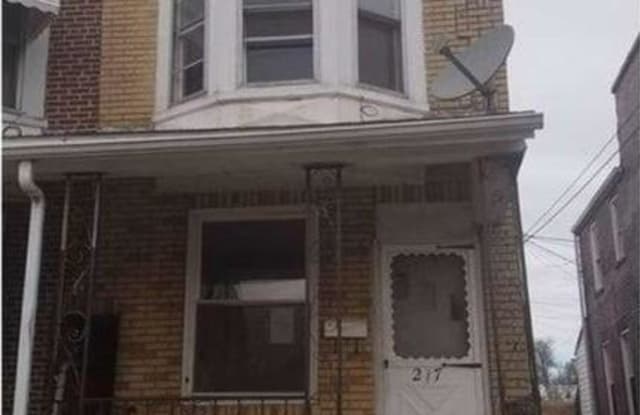 217 Upland Ave - 217 Upland Avenue, Reading, PA 19611