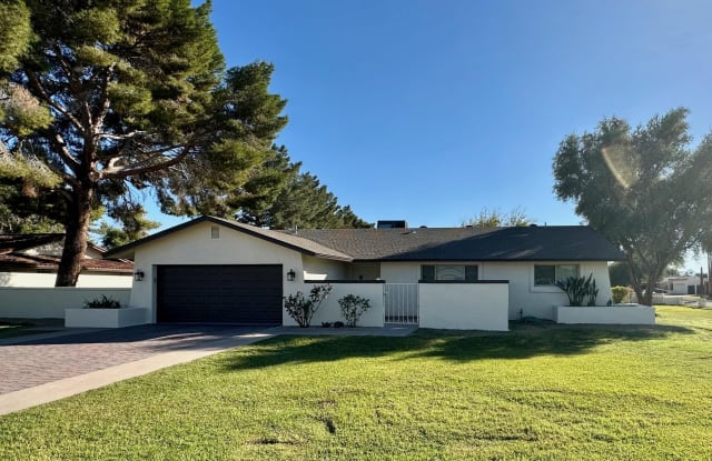 5001 E PERSHING Avenue - 5001 East Pershing Avenue, Phoenix, AZ 85254