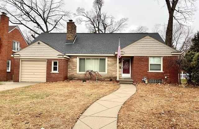 1031 N Vernon Street photos photos