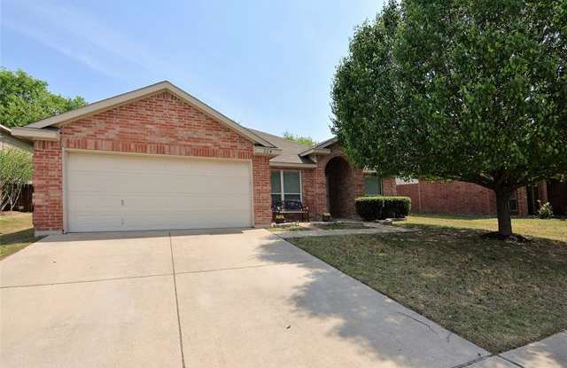 324 Marsha Street - 324 Marsha Street, Saginaw, TX 76179