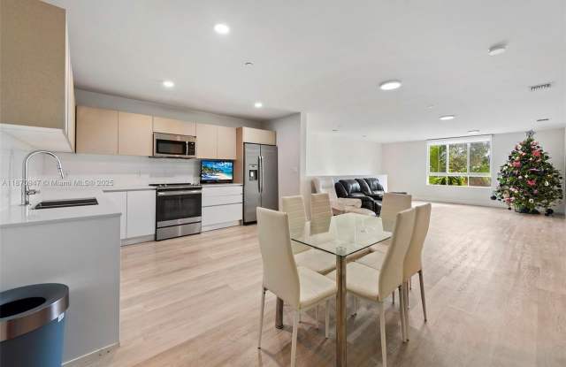 2505 NE 193rd St - 2505 Northeast 193rd Street, Ojus, FL 33180