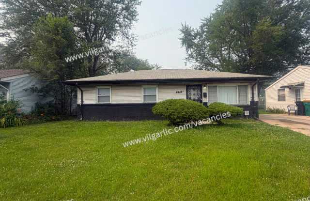 Very spacious  3 Bedroom • 1 Bathroom home. Gallery 4