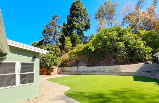 Beautiful single-story home tucked away at the end of a quiet cul-de-sac, just minutes from San Diego’s vibrant College Area. Gallery 4