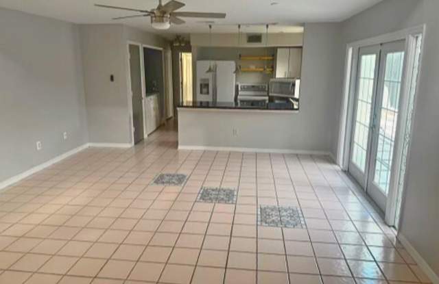 Charming 3-Bed, 2-Bath Home in Quiet Fort Myers Community Gallery 4