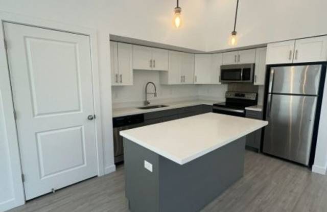 A New Season Starts Here! 4 Weeks Rent Free + $0 Down Deposit OAC | 3 Bed Townhome in South Ogden Gallery 2