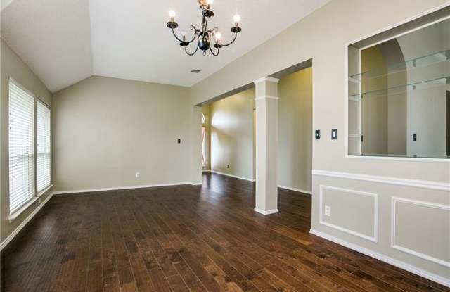 8200 Steamers Lane Gallery 4