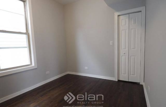 3255 N Whipple Gallery 4