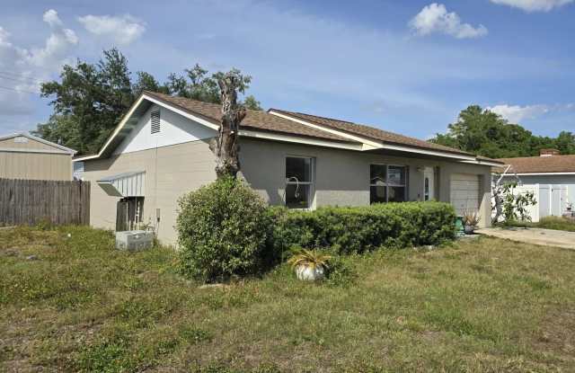 111 Lesnick Dr Gallery 3