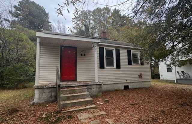 2 bedroom, 1 bath coming available photos photos