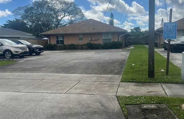 2506 NW 21st St photos photos
