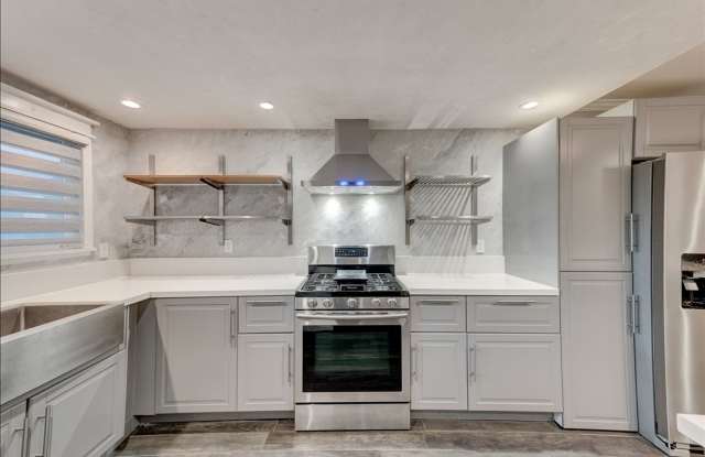 7765 Saranac Place, Unit 36 Gallery 3