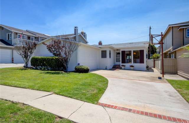 626 17th Street - 626 17th Street, Manhattan Beach, CA 90266