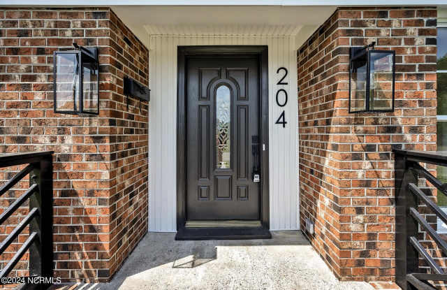 204 S Harris St - 204 South Harris Street, Rocky Mount, NC 27804