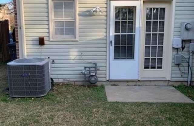 7834 LIBERTY SPRINGS Circle Gallery 3