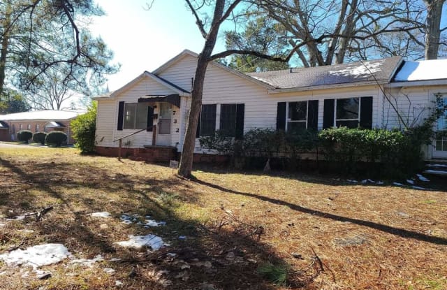 732 Cariker Street - 732 Cariker Street, Nacogdoches, TX 75961