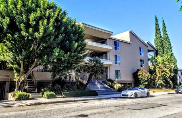 10757 Hortense St #207 - 10757 W Hortense St, Los Angeles, CA 91602