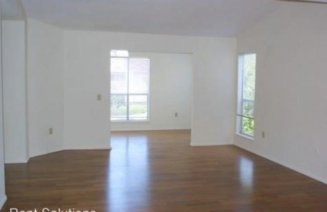 9481 Highland Oak Drive, #1107 Gallery 2