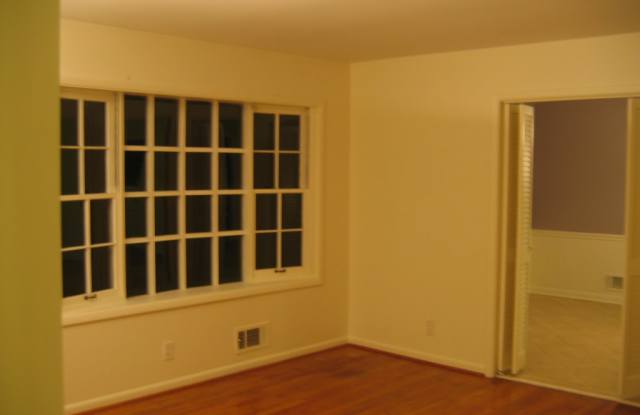 1671 Drayton Woods Dr Gallery 2
