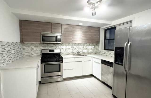 1160 North La Salle Dr. photos photos