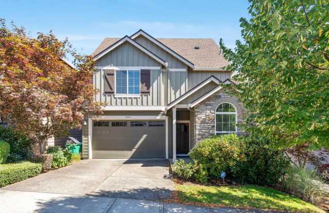Spacious 4-bdrm/3-bath in North Bethany—Garage, A/C, view, borders Forest Park photos photos