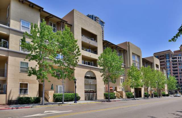Expansive Marina District 2 Bedroom at City Walk! Small Pet OK! Available for Immediate Occupancy. 2 Parking Spaces! - 301 West G Street, San Diego, CA 92101