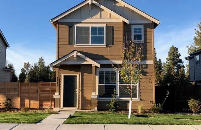 Three Bedroom House in SE Bend photos photos