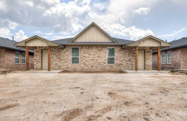 Brand-New 3-Bed Duplex in OKC – Move-In Ready Gallery 4